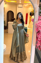 Crunchy Silk Heavy Work Gown Set