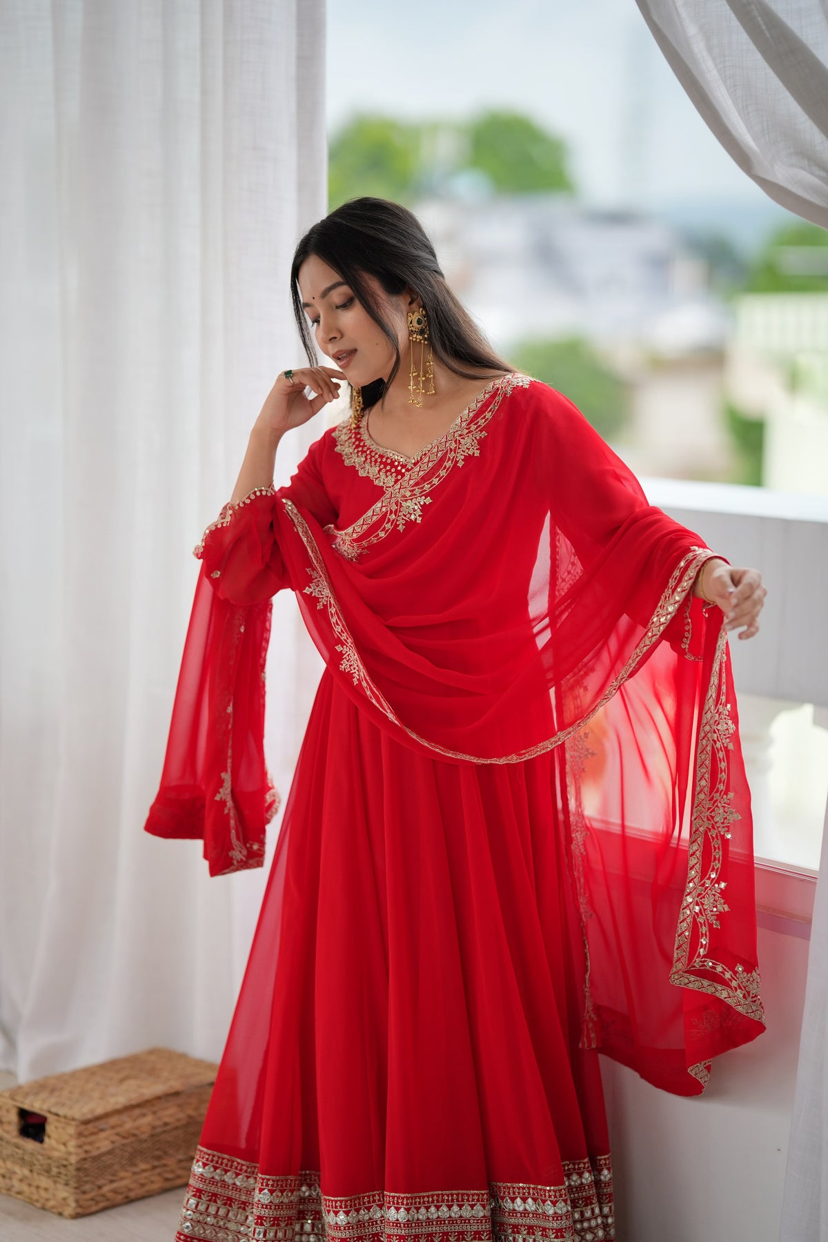Paper Mirror Georgette Gown Set