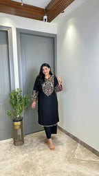Elegant Embroidered Kurti Pant Set