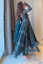 Elegant Georgette Printed Suit Set