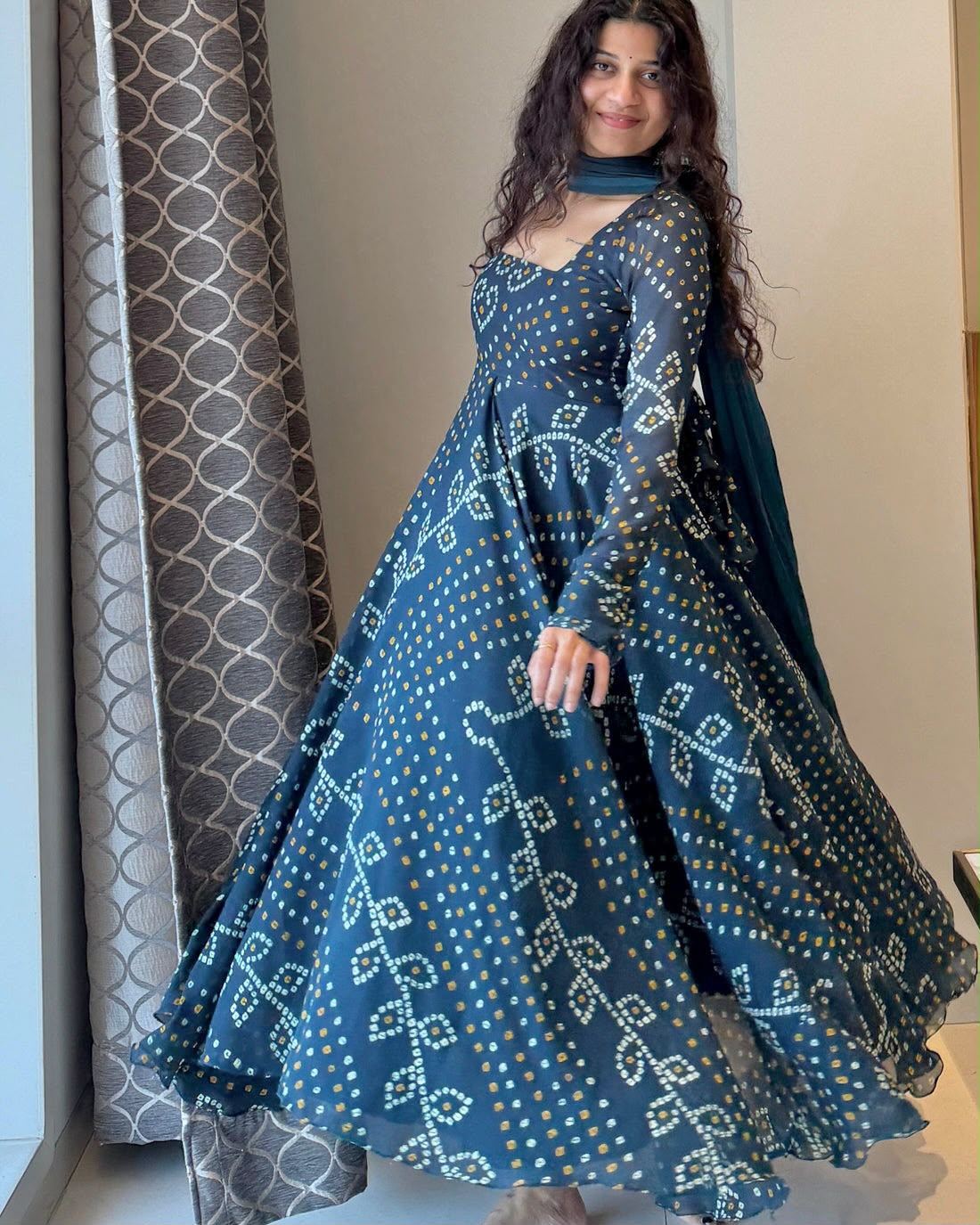 Elegant Georgette Printed Suit Set