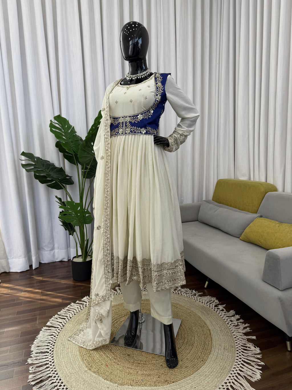 Elegant Chinon Silk Anarkali Set