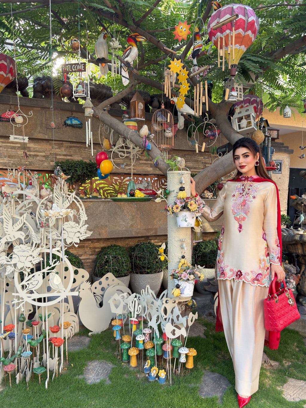 Beautiful Embroidered Farshi Set