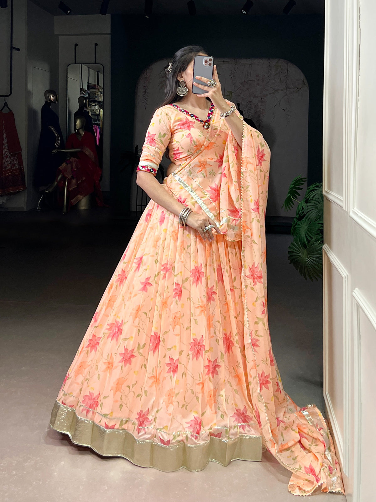 Phoolika Tabby Lehenga